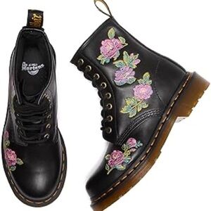 NWT Dr. Martens 1460 Floral Boots